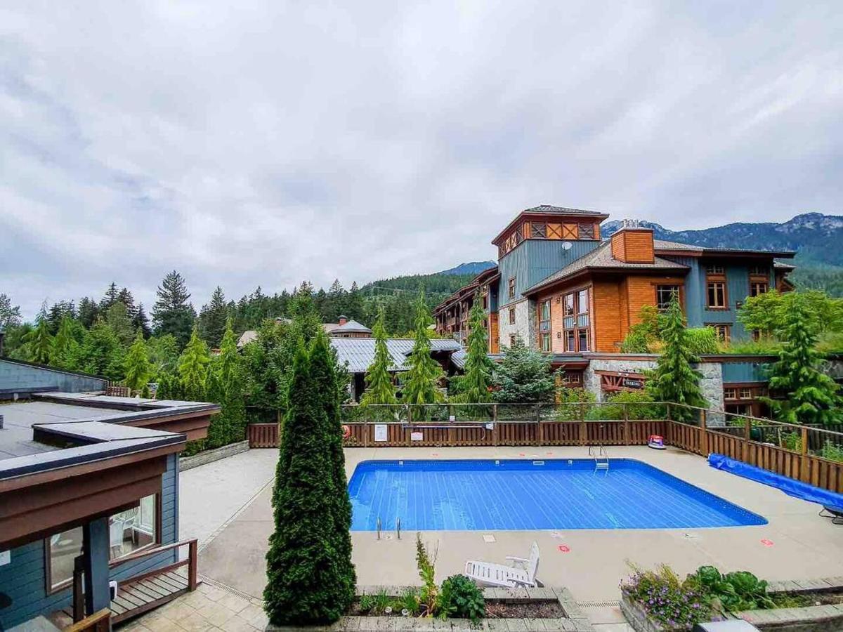 Newly Renovated Whistler Studio Extérieur photo